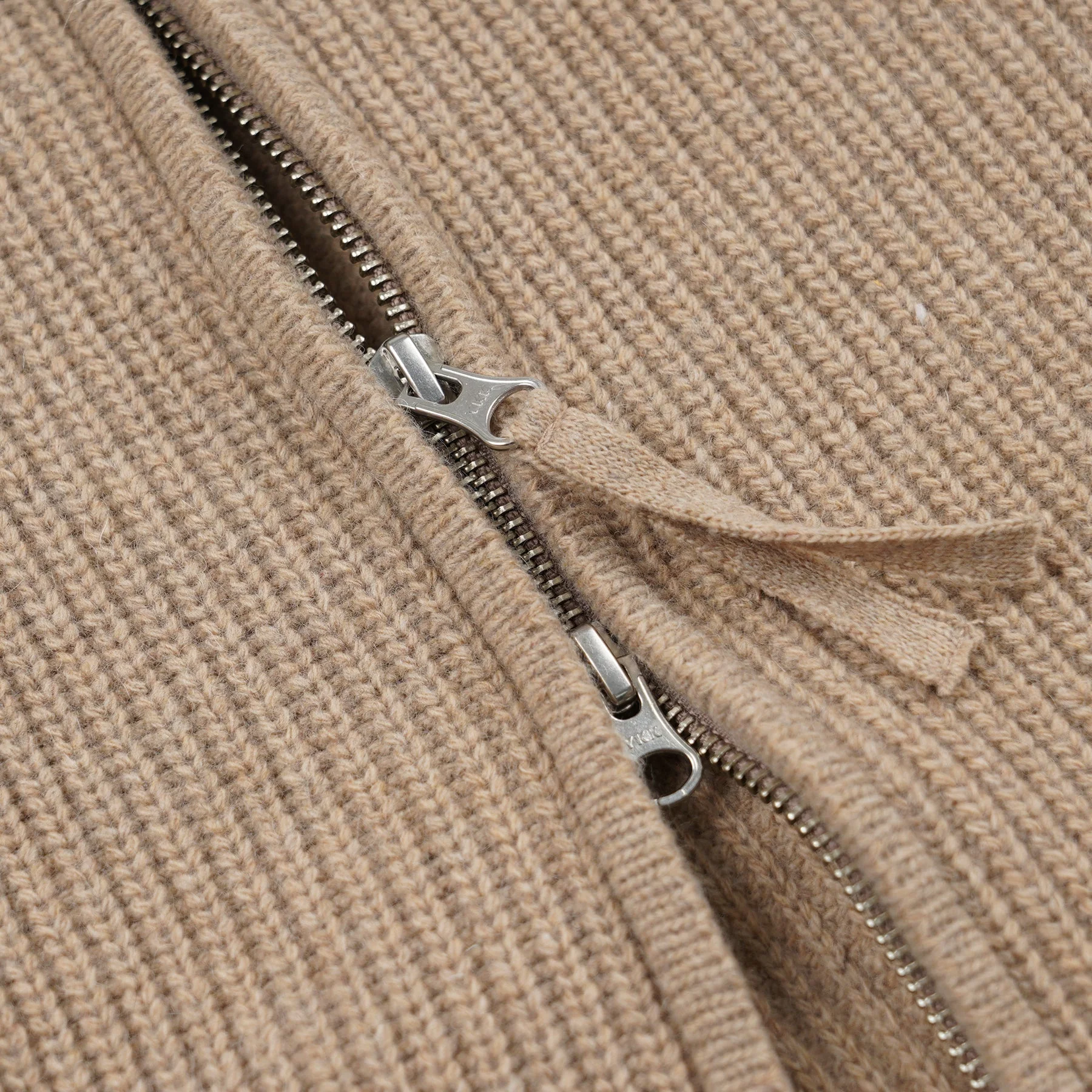 WOOL DECK ZIP UP CARDIGAN - OATMEAL - Image 4