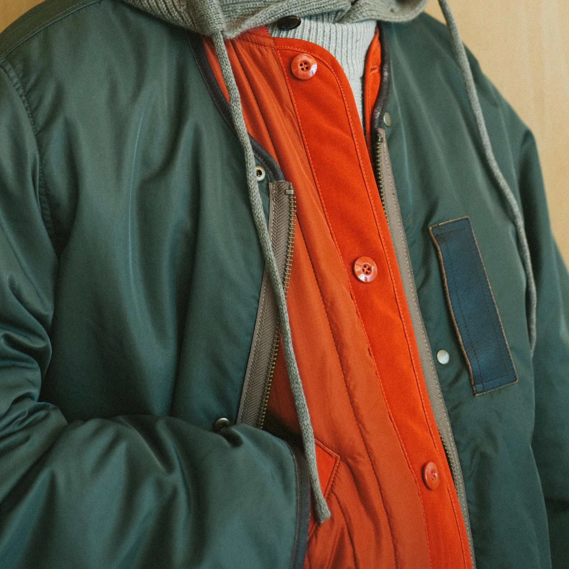 STRIPE QUILT MIL LINER VEST - ORANGE - Image 4