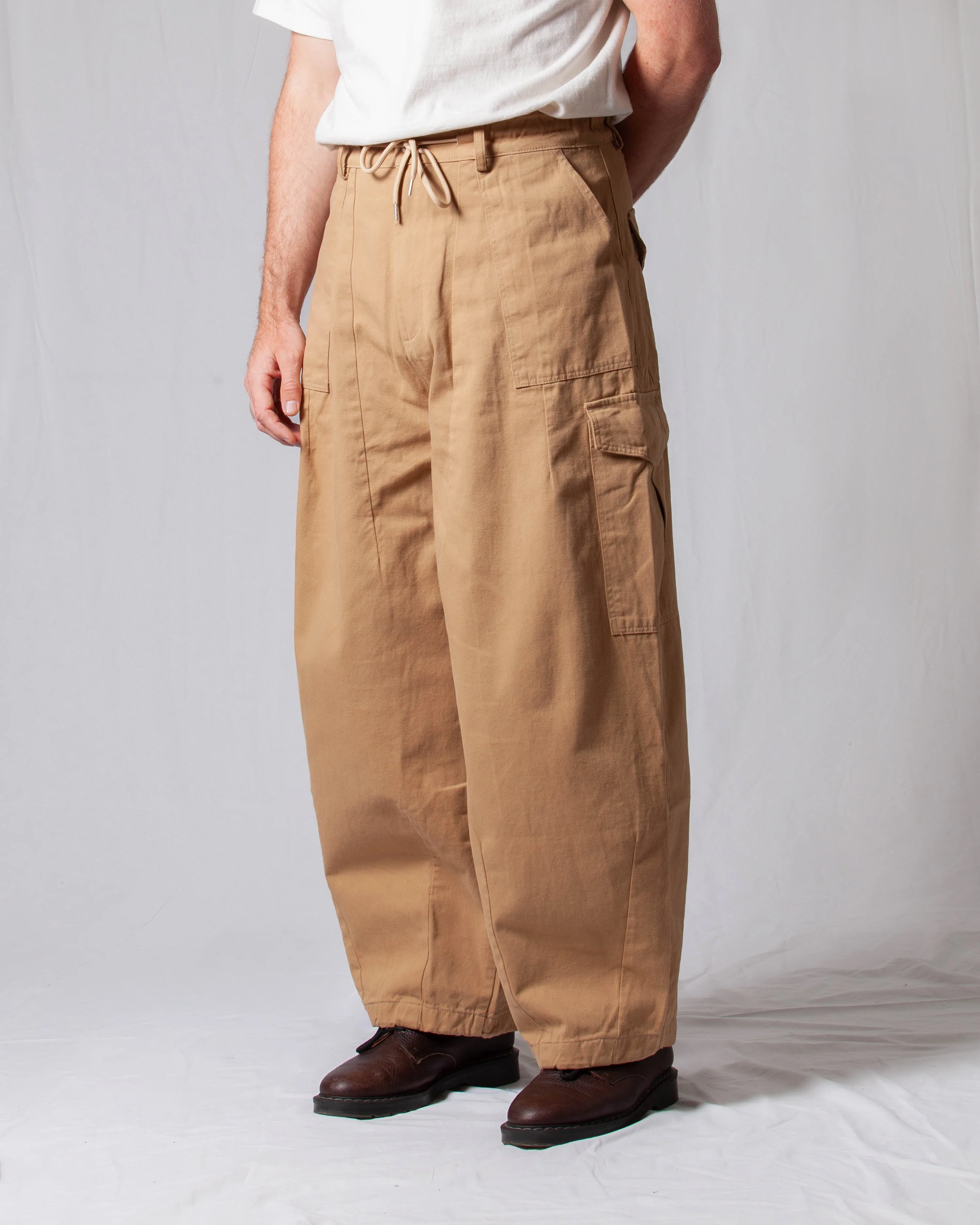 TWILL CARGO BALLOON PANTS - BEIGE - Image 5